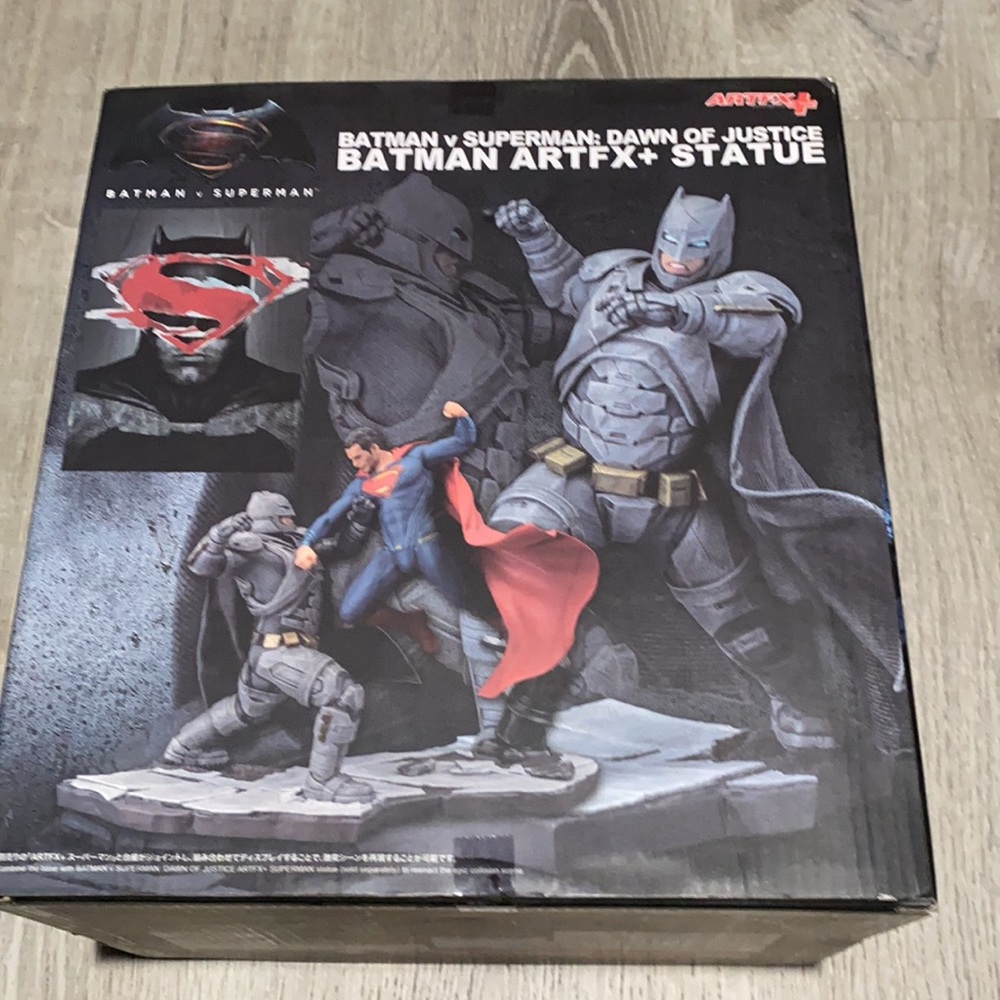 DC Comics Batman Figure